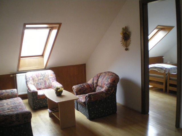 Csoka Panzio Bed and Breakfast Zalaegerszeg Esterno foto