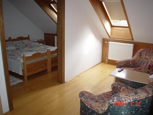 Csoka Panzio Bed and Breakfast Zalaegerszeg Esterno foto