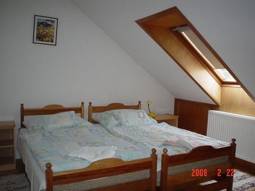 Csoka Panzio Bed and Breakfast Zalaegerszeg Esterno foto